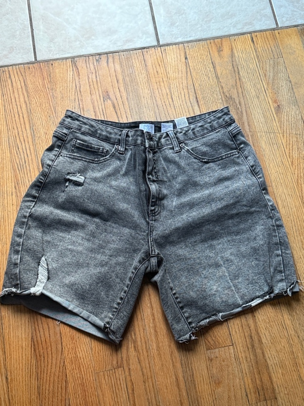Women’s Distressed Gray Denim Shorts